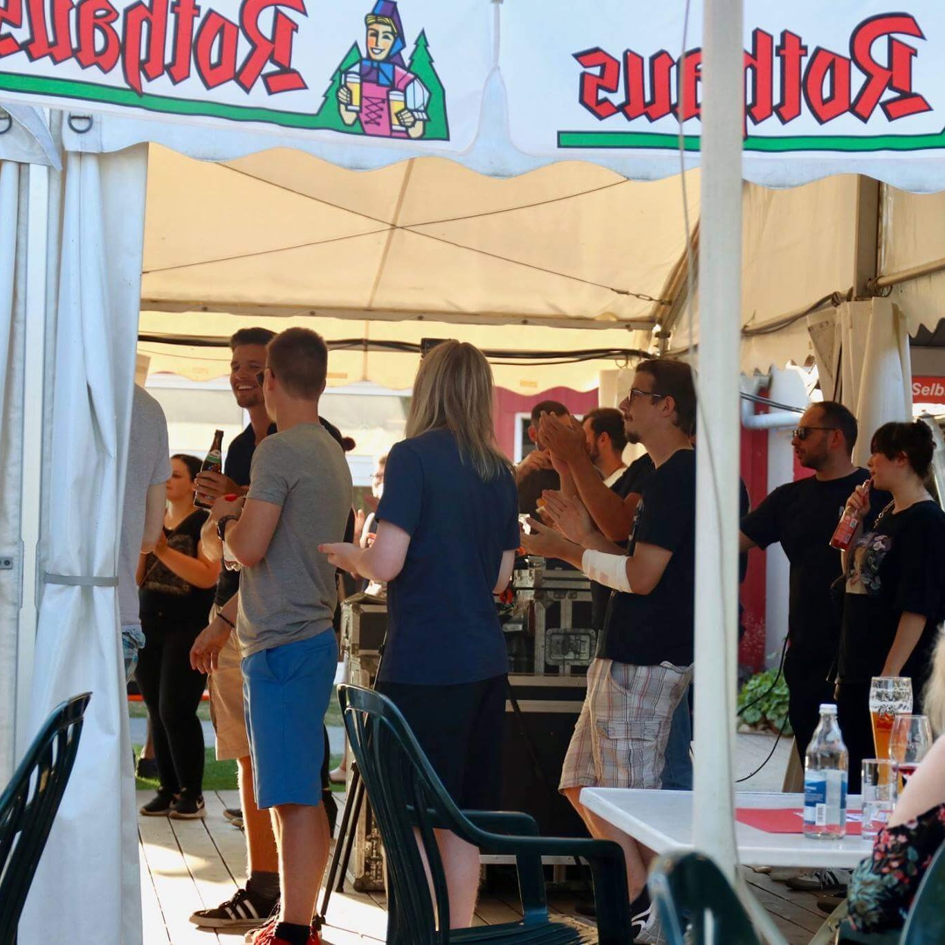 Rock die Berta - Beim Anschauen der anderen Bands