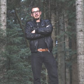 Fotoshooting 2020 Gehrmatt - Maurice - Halbtotale